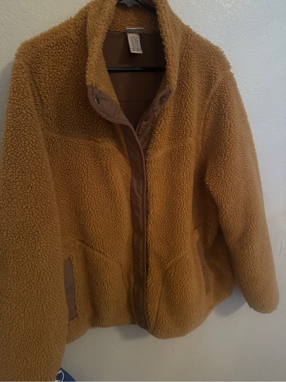 LL Bean Womens Sherpa Zip-Front Jacket in Camel